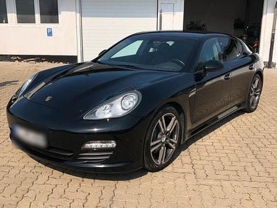 Gebraucht Porsche Panamera 300 PS (220 kW) 2010 Schwarz Kleinwagen