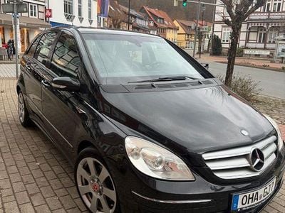 Gebraucht Mercedes B180 109 PS (80 kW) 2006 Schwarz Van / Kleinbus