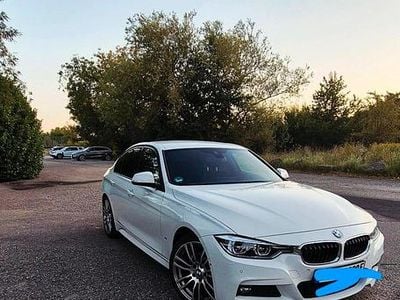 BMW 330e