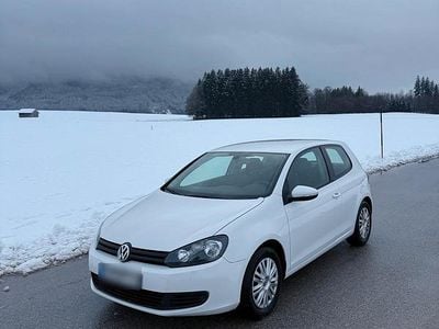 Gebraucht VW Golf VI Style 105 PS (77 kW) 2011 Weiß Kleinwagen