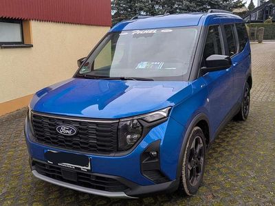 Gebraucht Ford Tourneo Active 125 PS (91 kW) 2025 Blau Kombi