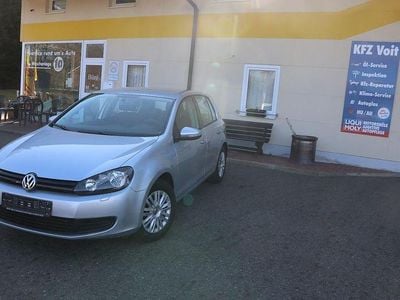 Gebraucht VW Golf VI Trendline 102 PS (75 kW) 2010 Silber Kleinwagen