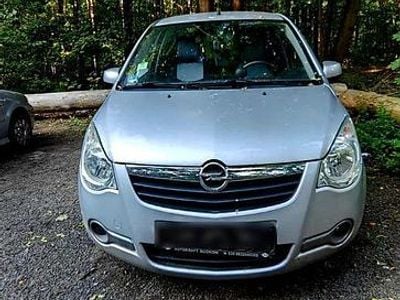 Opel Agila