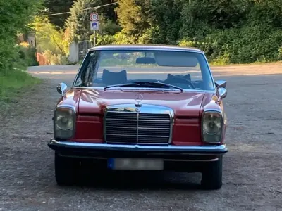 Gebraucht Mercedes W114 55 PS (40 kW) 1972 Rot Limousine