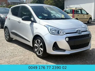 Gebraucht Hyundai i10 Passion Plus 87 PS (63 kW) 2018 Grau Kleinwagen