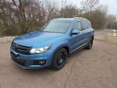 Blau Gebraucht 2012 VW Tiguan Sportline SUV | 6.500 € (Fairer Preis)