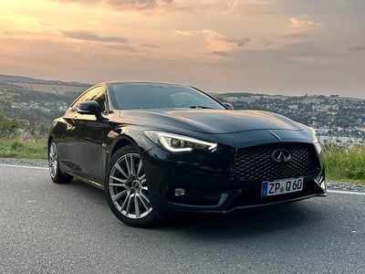 Schwarz Gebraucht 2017 Infiniti Q60 Coupé | 21.999 €