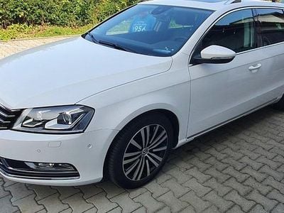 Gebraucht VW Passat 160 PS (117 kW) 2011 Weiß Kombi