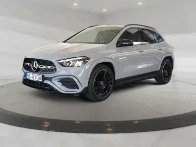 Usata Mercedes GLA180 136 CV (100 kW) 2026 Grigio SUV