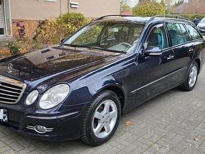 Mercedes E320