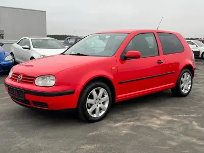 Second-hand VW Golf III Edition 101 CP (74 kW) 1998 Roșu Berlinǎ