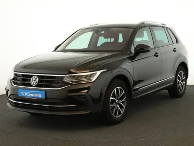 Gebraucht VW Tiguan Life 150 PS (110 kW) 2022 Deep black perleffekt SUV