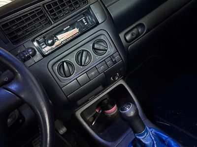 Gebraucht VW Golf Cabriolet Conceptline 101 PS (74 kW) 1999 Blau Cabrio