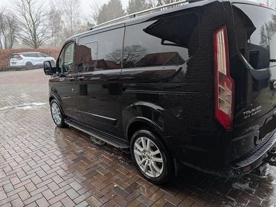 Gebraucht Ford Tourneo 185 PS (136 kW) 2020 Schwarz Van / Kleinbus