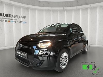 Gebraucht Fiat 500e Action 69 kW (95 PS) 2022 Schwarz Kleinwagen