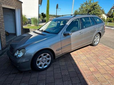 Mercedes C240