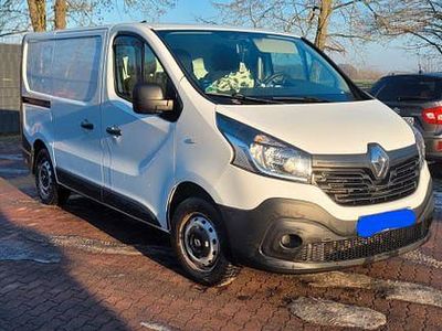 Gebraucht Renault Trafic 95 PS (69 kW) 2018 Weiß Van / Kleinbus