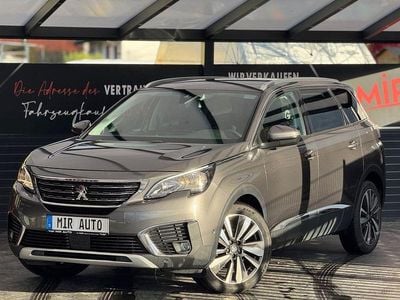 Gebraucht Peugeot 5008 Allure 131 PS (96 kW) 2020 Grau SUV