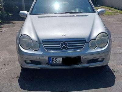 Mercedes C200