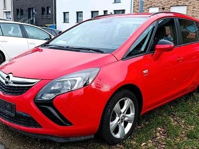 Gebraucht Opel Zafira Tourer 136 PS (100 kW) 2013 Rot Van / Kleinbus
