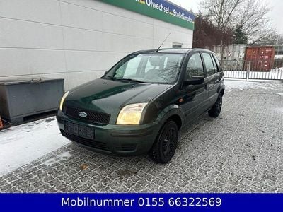 Grün Gebraucht 2005 Ford Fusion Ambiente Limousine | 2.200 € (Fairer Preis)