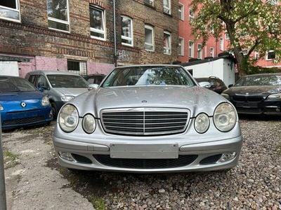 Mercedes E240