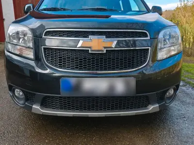 Używany Chevrolet Orlando 163 KM (119 kW) 2012 Czarny Minivan