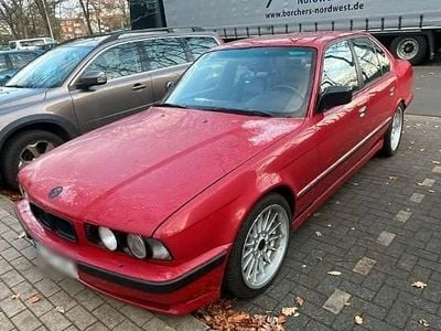 Gebraucht BMW 535 M Sport 211 PS (155 kW) 1988 Rot Limousine