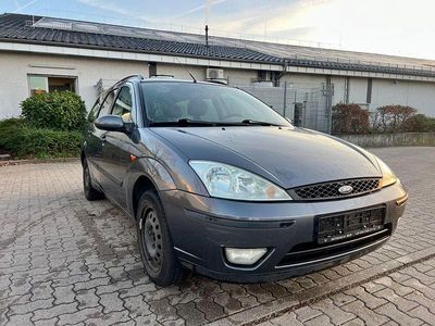 Gebraucht Ford Focus Ambiente 101 PS (74 kW) 2003 Grau Limousine