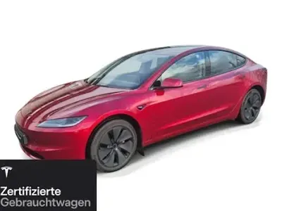 Usata Tesla Model 3 Long Range RWD 208 kW (283 CV) 2025 Rosso Berlina