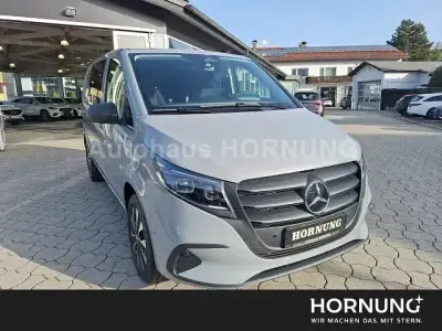 Gebraucht Mercedes Vito 190 PS (139 kW) 2026 Grau Van