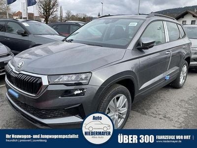 Neu Skoda Karoq Selection 150 PS (110 kW) 2026 Graphite grau metallic SUV