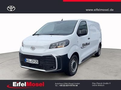 Weiß Gebraucht 2025 Toyota Proace Van / Kleinbus | 32.460 € (Guter Preis)