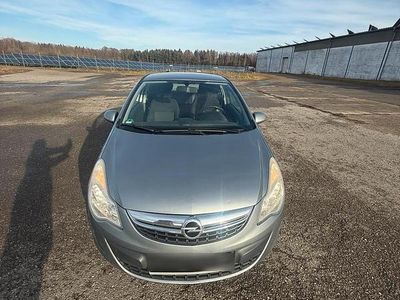 Grau Gebraucht 2012 Opel Corsa Eco Kleinwagen | 3.333 € (Fairer Preis)