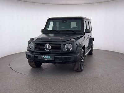 Mercedes G400
