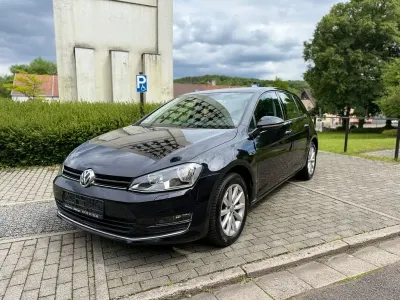 Second-hand VW Golf VII LOUNGE 150 CP (110 kW) 2015 Negru Berlinǎ