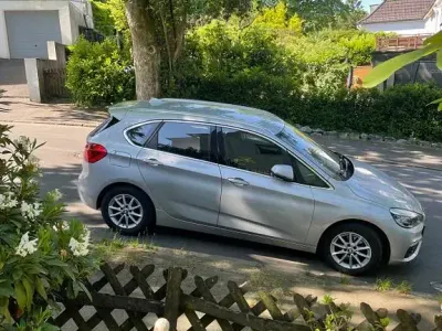 Używany BMW 218 Active Tourer Advantage 150 KM (110 kW) 2015 Srebrny Minivan