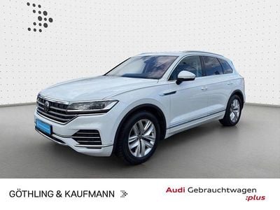 Gebraucht VW Touareg Atmosphere 231 PS (169 kW) 2023 Oryxweiß perlmutteffekt SUV