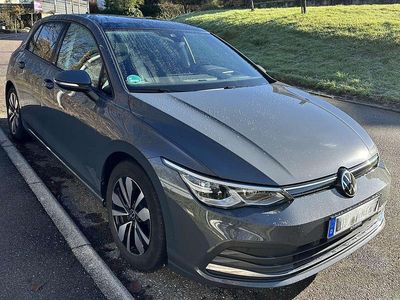 Gebraucht VW Golf VIII Move 150 PS (110 kW) 2024 Grau Limousine