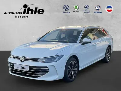 Gebraucht VW Passat Business 150 PS (110 kW) 2024 Pure white Kombi
