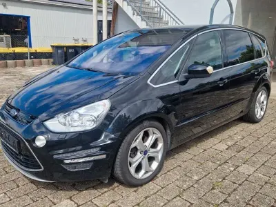 Gebraucht Ford S-MAX Titanium 200 PS (147 kW) 2014 Schwarz Van / Kleinbus