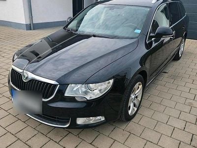 Gebraucht Skoda Superb 170 PS (125 kW) 2010 Schwarz Kombi