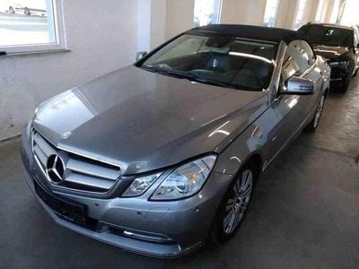 Gebraucht Mercedes E200 Elegance 184 PS (135 kW) 2011 Silber Cabrio