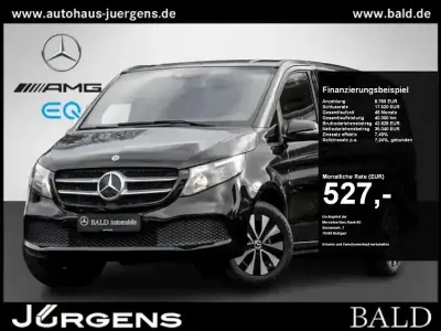Używany Mercedes V220 Edition 163 KM (119 kW) 2022 Czarny Minivan
