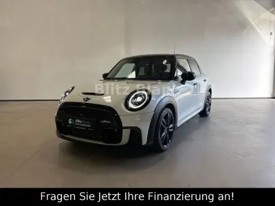 Gebraucht Mini John Cooper Works 178 PS (130 kW) 2024 Weiß Kleinwagen