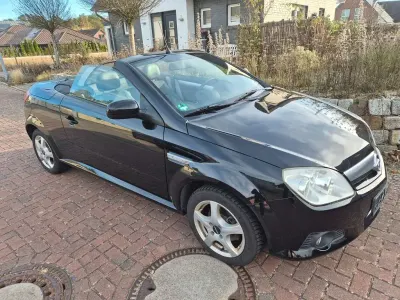 Gebraucht Opel Tigra Edition 90 PS (66 kW) 2009 Schwarz Cabrio