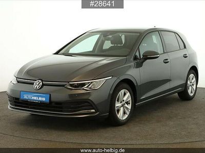 Gebraucht VW Golf VIII Active 150 PS (110 kW) 2022 Andere farbe Kleinwagen