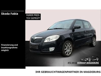 Schwarz Gebraucht 2010 Skoda Fabia Style Limousine | 1.990 € (Fairer Preis)