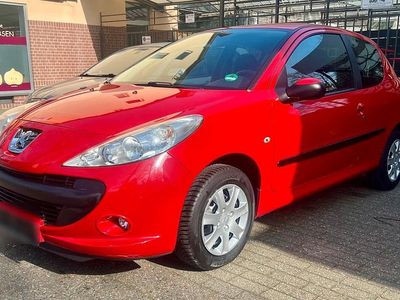 Gebraucht Peugeot 206+ 60 PS (44 kW) 2010 Rot Kleinwagen