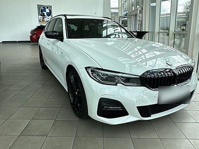 Gebraucht BMW 330e M Sport 292 PS (214 kW) 2020 Weiß Kombi